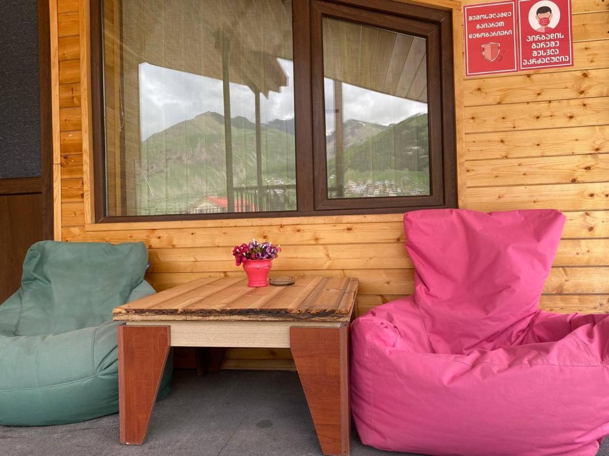 Four Season In Kazbegi Hotel Room photo
